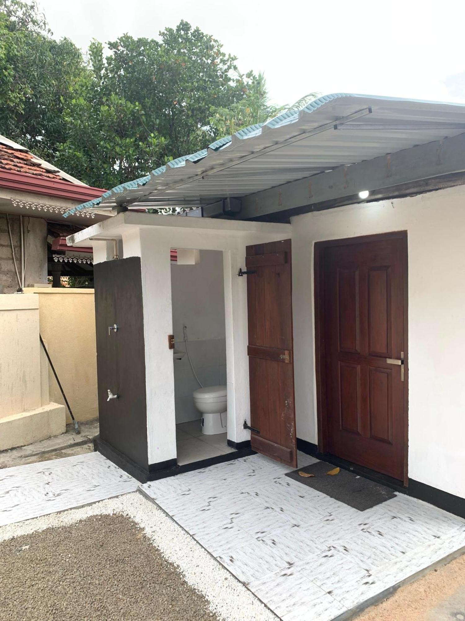 - Entire House - Sleeps 7 - Close To The Airport * Negombo