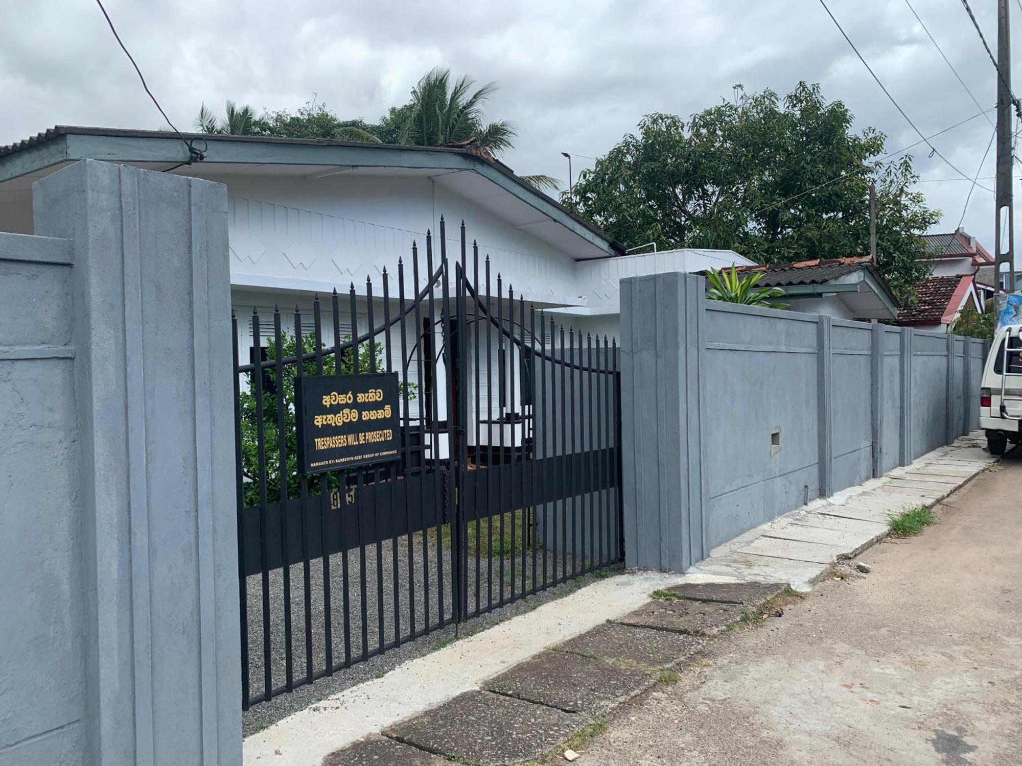 Holiday home - Entire House - Sleeps 7 - Close To The Airport